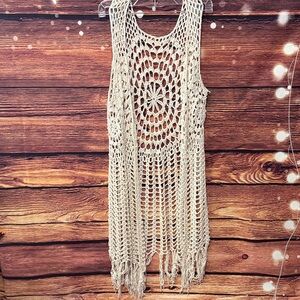 Crochet Sleeveless Cream Top